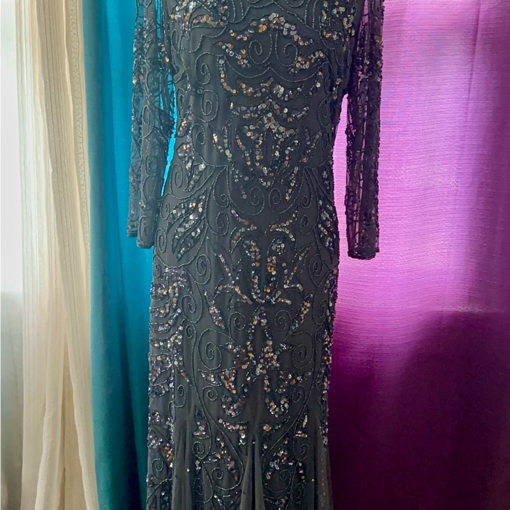 🤩🤩🤩 Stunning Pisarro Nights Black Beaded Long Sleeve Dress for Mother of Bride